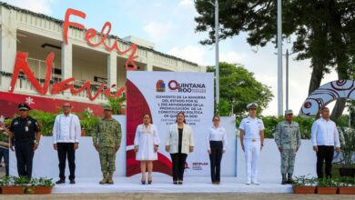 Izamiento de la Bandera del Estado conmemora los 50 años de la Constitución de Quintana Roo